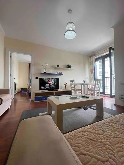 Double Room Central Apartment With Balcony Tirana 0*,  Albania